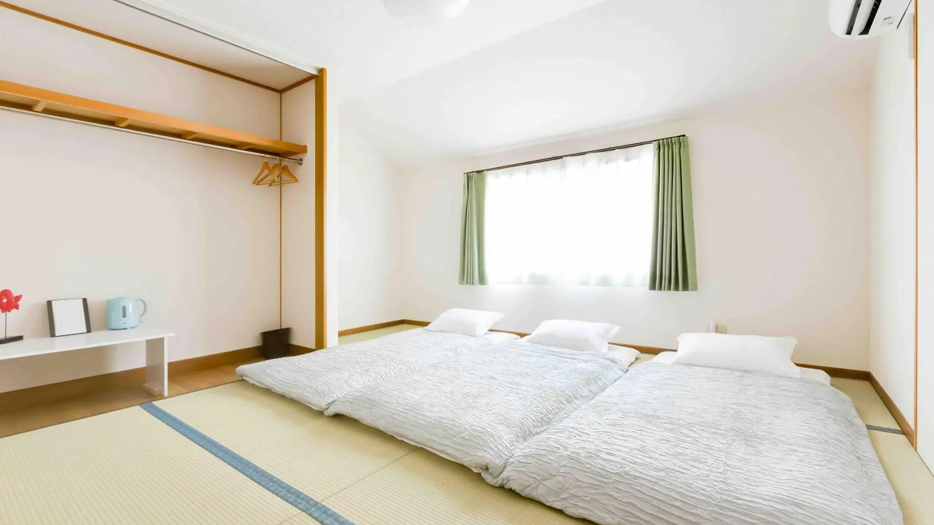 Plus 9 Station Inn Izumisano 0*,  Japan