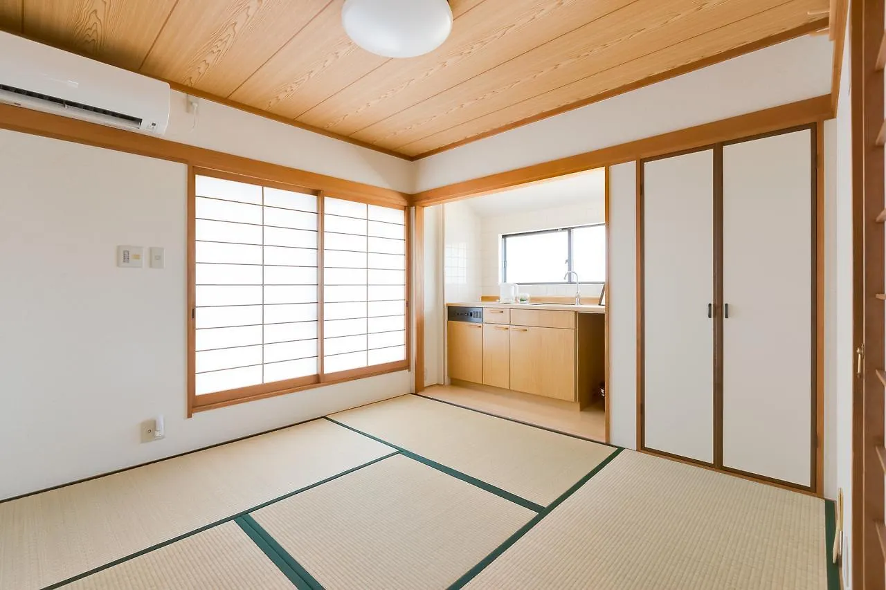 Plus 9 Station Inn Izumisano Japan