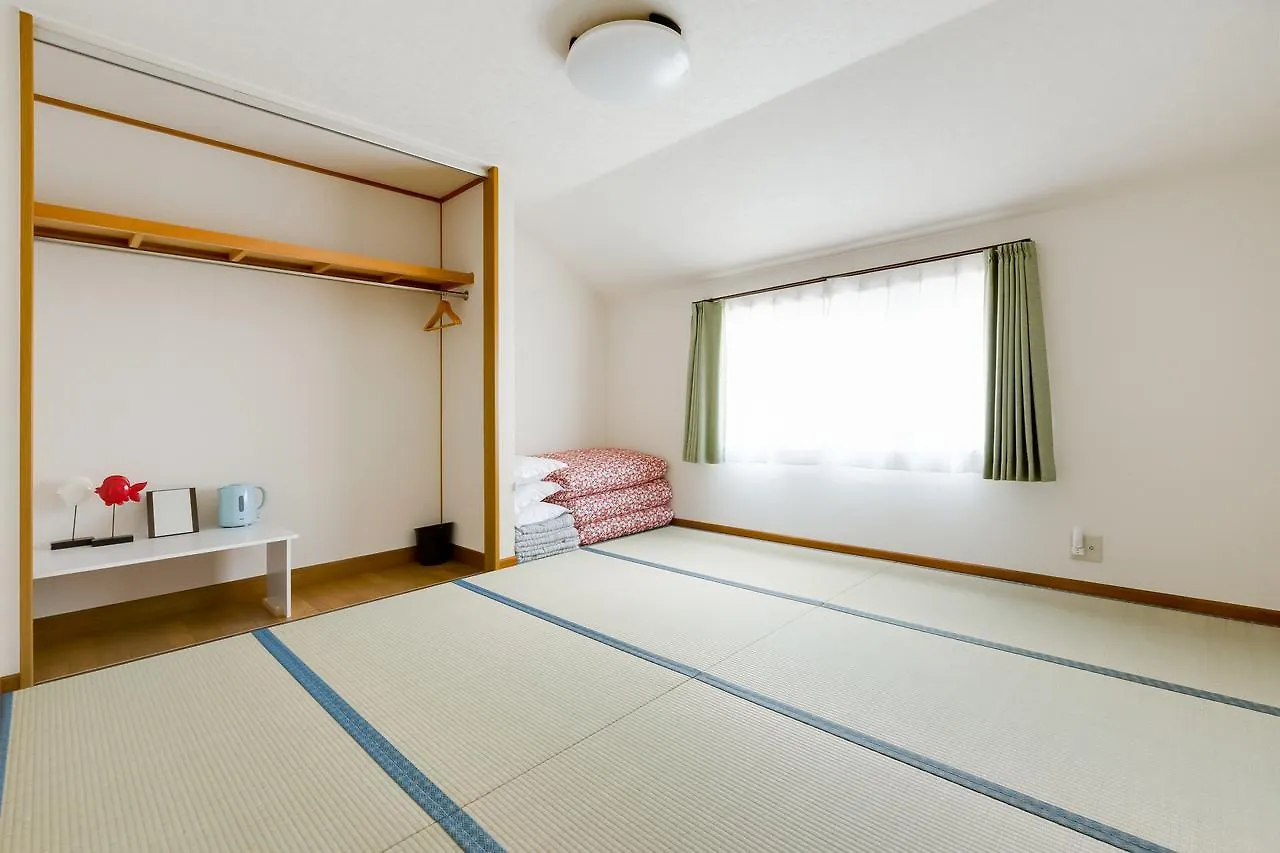 Guest house Plus 9 Station Inn Izumisano
